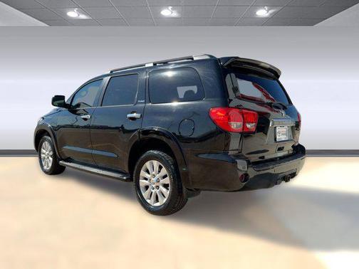 2016 Toyota Sequoia Platinum