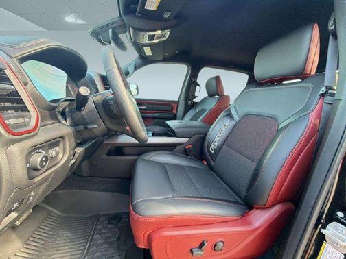 Diamond Black Crystal Pearlcoat 2025 RAM 1500 Rebel