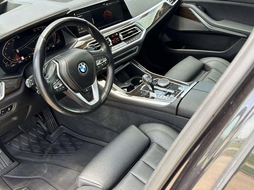 Dark Graphite Metallic 2021 BMW X5 xDrive40i