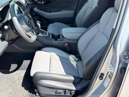 Ice Silver Metallic 2025 Subaru Outback Limited