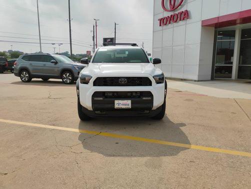 2025 Toyota 4Runner TRD Off Road