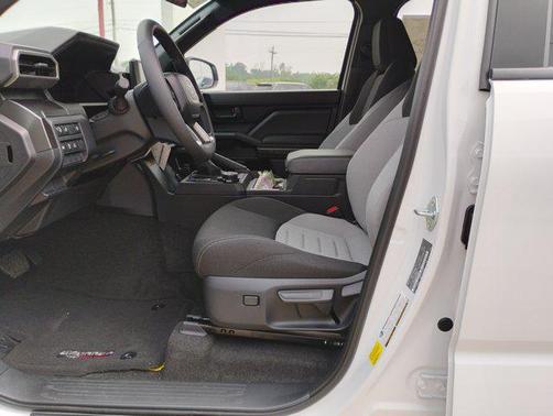 2025 Toyota 4Runner TRD Off Road