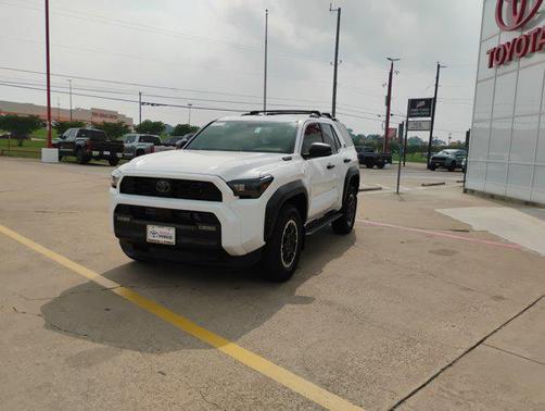 2025 Toyota 4Runner TRD Off Road