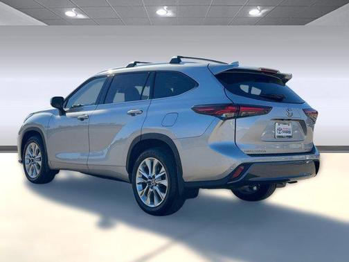 2024 Toyota Highlander Limited