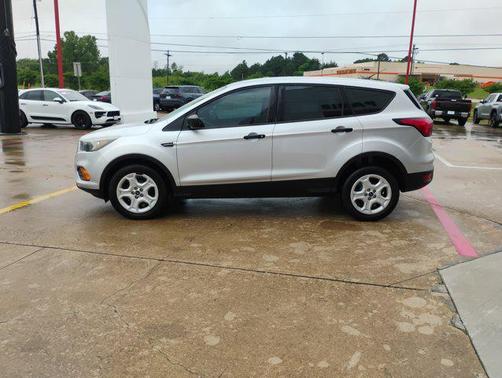 2019 Ford Escape S