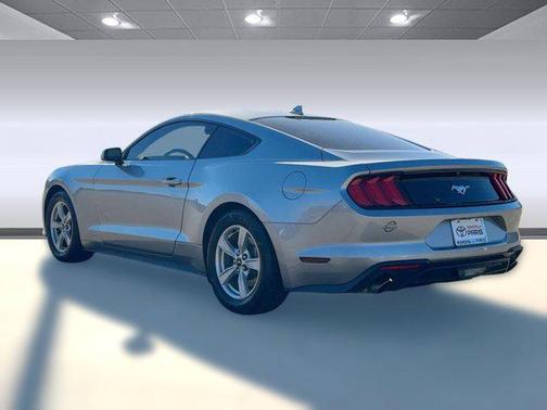 2021 Ford Mustang EcoBoost