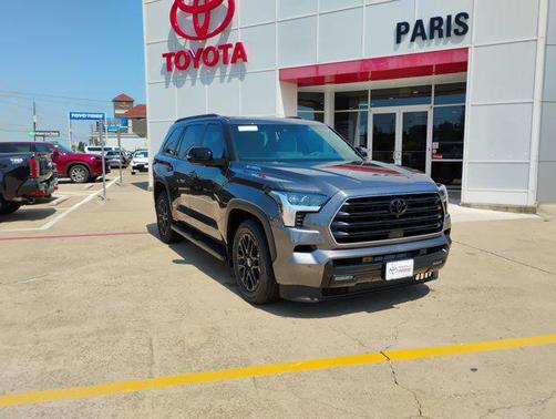2025 Toyota Sequoia SR5