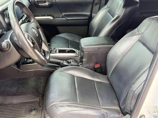 Wind Chill Pearl 2022 Toyota Tacoma Limited