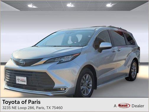 2022 Toyota Sienna XLE