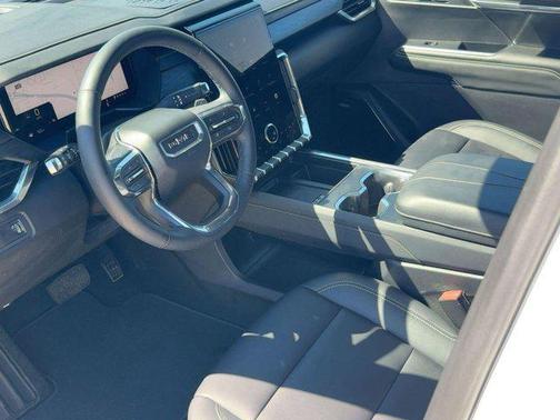 2024 GMC Acadia FWD Elevation