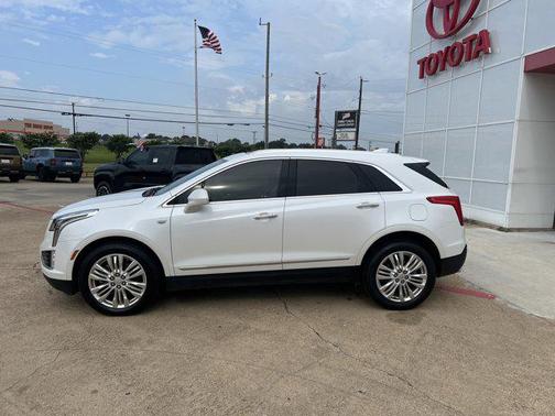 2018 Cadillac XT5 Premium Luxury