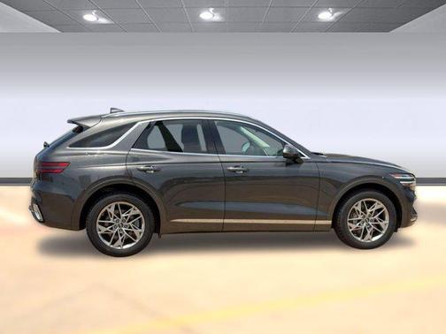Makalu Gray 2025 Genesis GV70 2.5T AWD