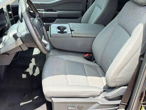 Agate Black Metallic 2025 Ford F-150 XLT