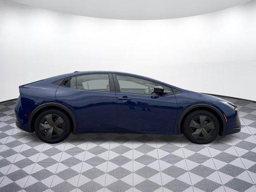 2023 Toyota Prius LE