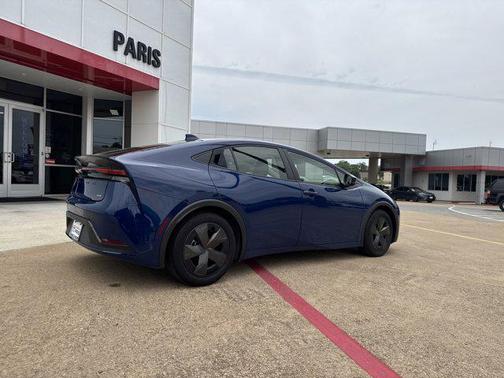 2023 Toyota Prius LE