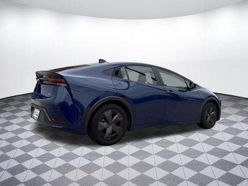 2023 Toyota Prius LE