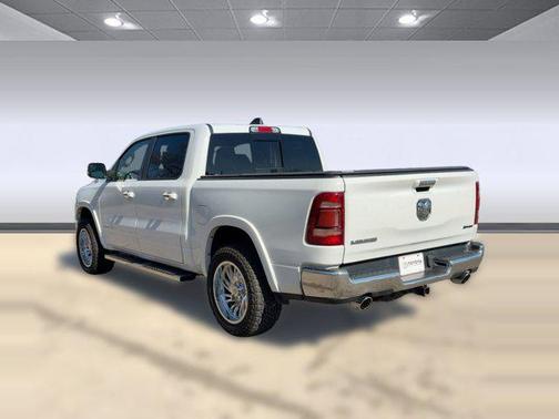 Bright White Clearcoat 2021 RAM 1500 Laramie