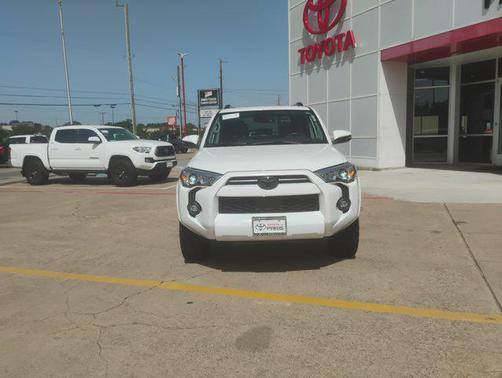 2023 Toyota 4Runner SR5 Premium