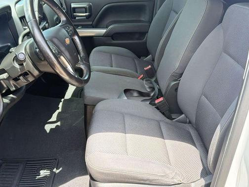 Iridescent Pearl Tricoat 2018 Chevrolet Silverado 1500 1LT