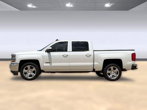 Iridescent Pearl Tricoat 2018 Chevrolet Silverado 1500 1LT