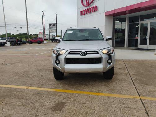 2024 Toyota 4Runner SR5