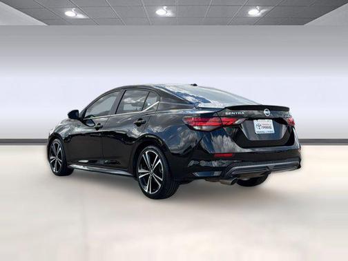 Super Black 2021 Nissan Sentra SR