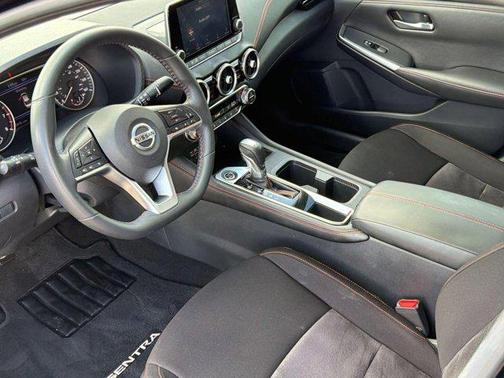 Super Black 2021 Nissan Sentra SR