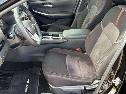 Super Black 2021 Nissan Sentra SR