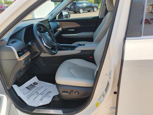 2024 Toyota Grand Highlander Limited