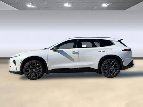 2026 Toyota Crown Signia XLE