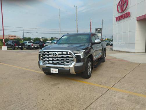 2025 Toyota Tundra Hybrid 1794 Edition