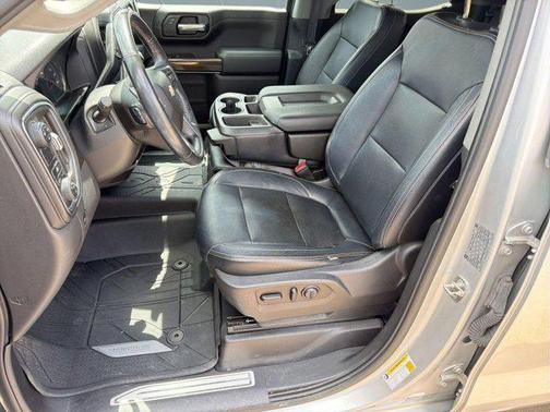 Silver Ice Metallic 2019 Chevrolet Silverado 1500 LT