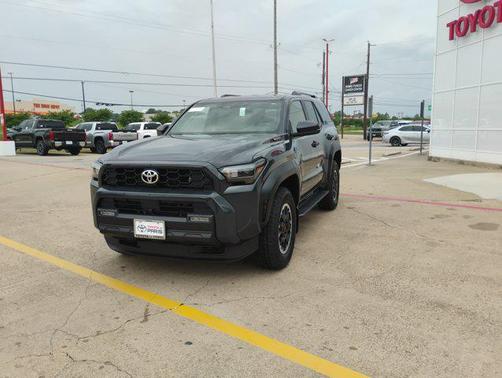 2025 Toyota 4Runner TRD Off Road