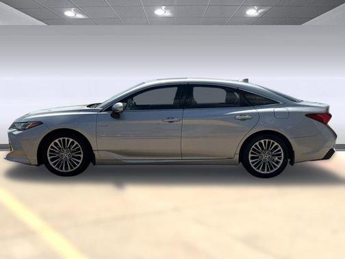 2020 Toyota Avalon Hybrid Limited