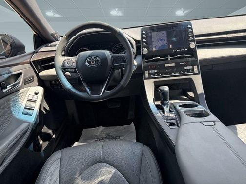 2020 Toyota Avalon Hybrid Limited