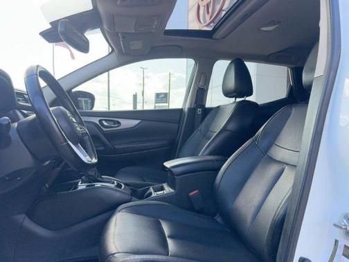 2020 Nissan Rogue Sport SL
