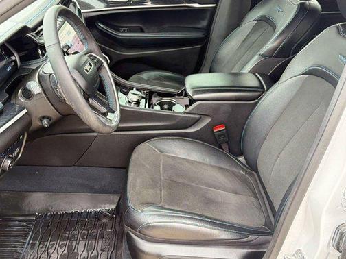 2022 Jeep Grand Cherokee 4xe Trailhawk