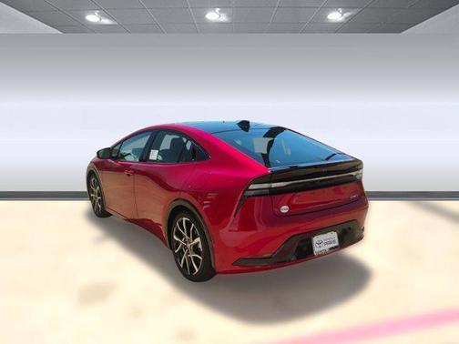 2025 Toyota Prius Plug-In Hybrid XSE Premium