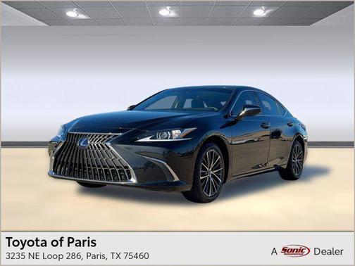 2022 Lexus ES 300h Base