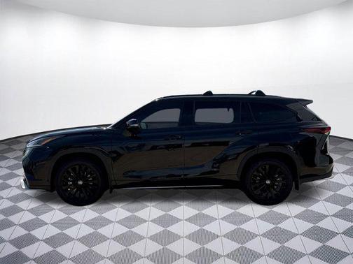 2024 Toyota Highlander XSE