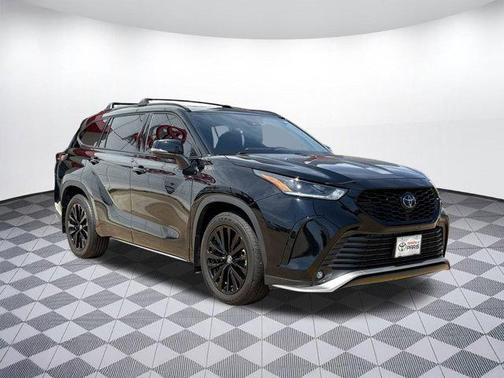 2024 Toyota Highlander XSE