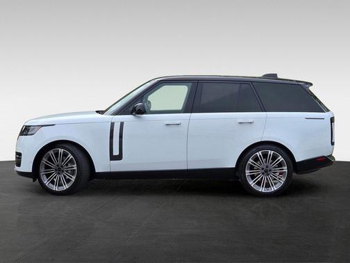 White 2026 Land Rover Range Rover P400 SE