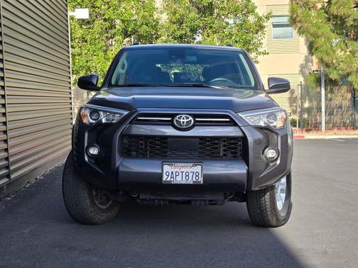 Magnetic Gray Metallic 2022 Toyota 4Runner SR5