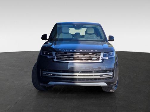Gray 2026 Land Rover Range Rover P530 SE 7 Seat