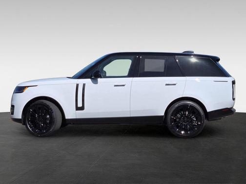 Fuji White 2026 Land Rover Range Rover P530 SE