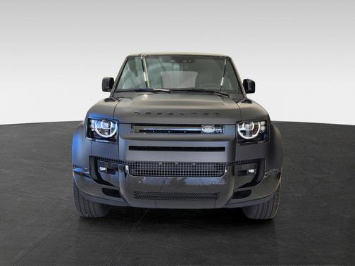 Santorini Black 2026 Land Rover Defender P400 X-Dynamic SE