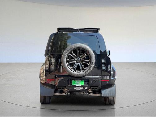 Narvik Black 2026 Land Rover Defender P635 OCTA Black