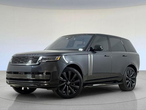 Carpathian Grey Premium Metallic 2023 Land Rover Range Rover SV
