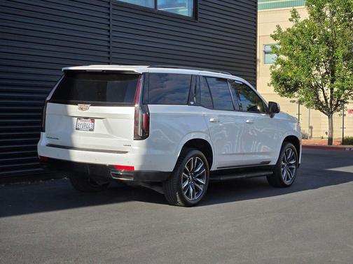 Crystal White Tricoat 2021 Cadillac Escalade Sport