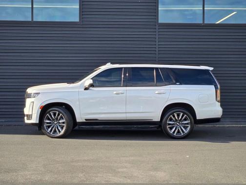 Crystal White Tricoat 2021 Cadillac Escalade Sport